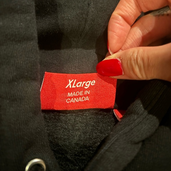 SUPREME black hoodie - Picture 3 of 4